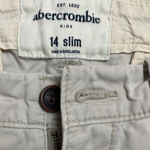 Abercrombie & Fitch Kids Beige Slim Fit Pants size 14 slim